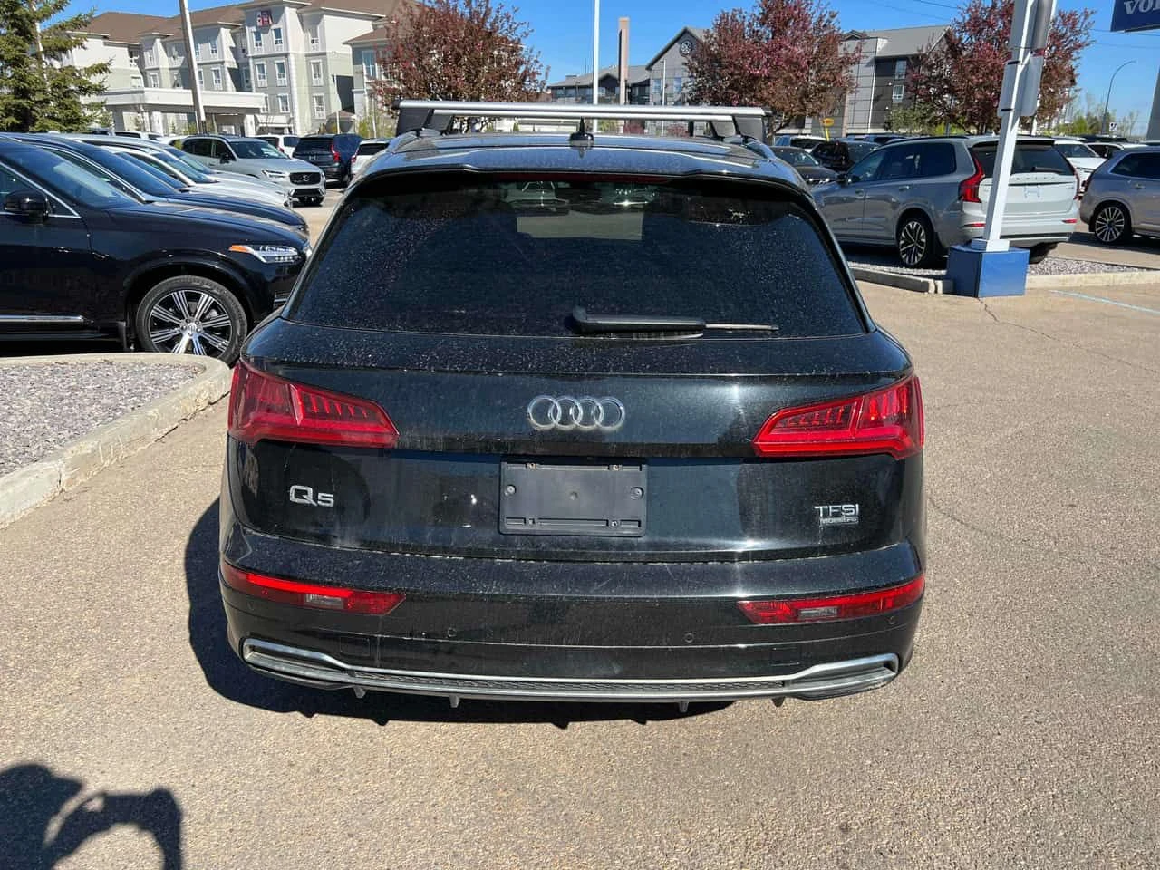 Audi Q5 Technik * АВТОКРЕДИТ * ДИСТРОНИК * ПАНОРАМА * 360, снимка 5 - Автомобили и джипове - 54635497