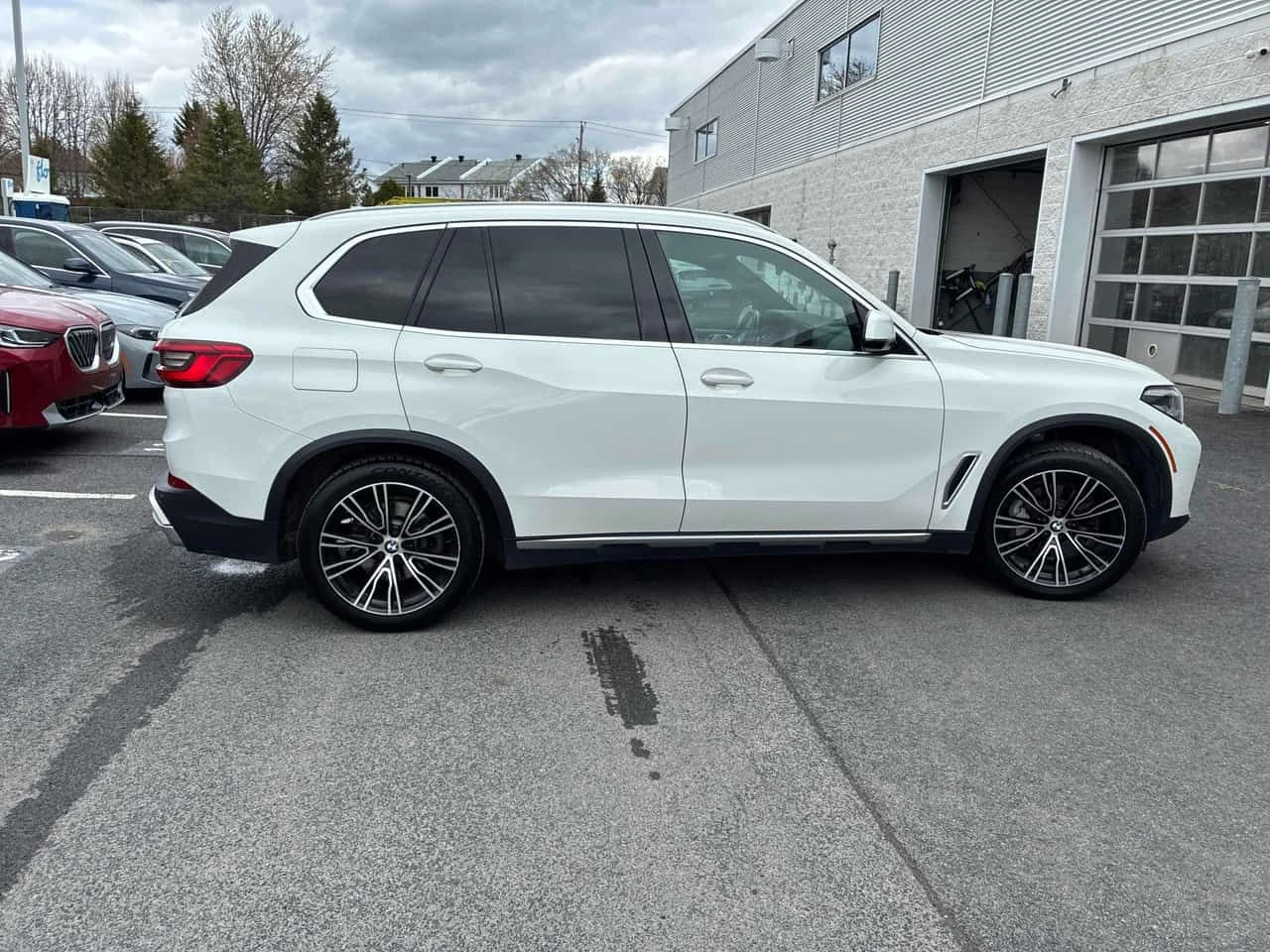 BMW X5  xDrive40i | ПАНОРАМА | ПОДГРЕВИ | LED | АВТОКРЕДИ, снимка 3 - Автомобили и джипове - 54699499