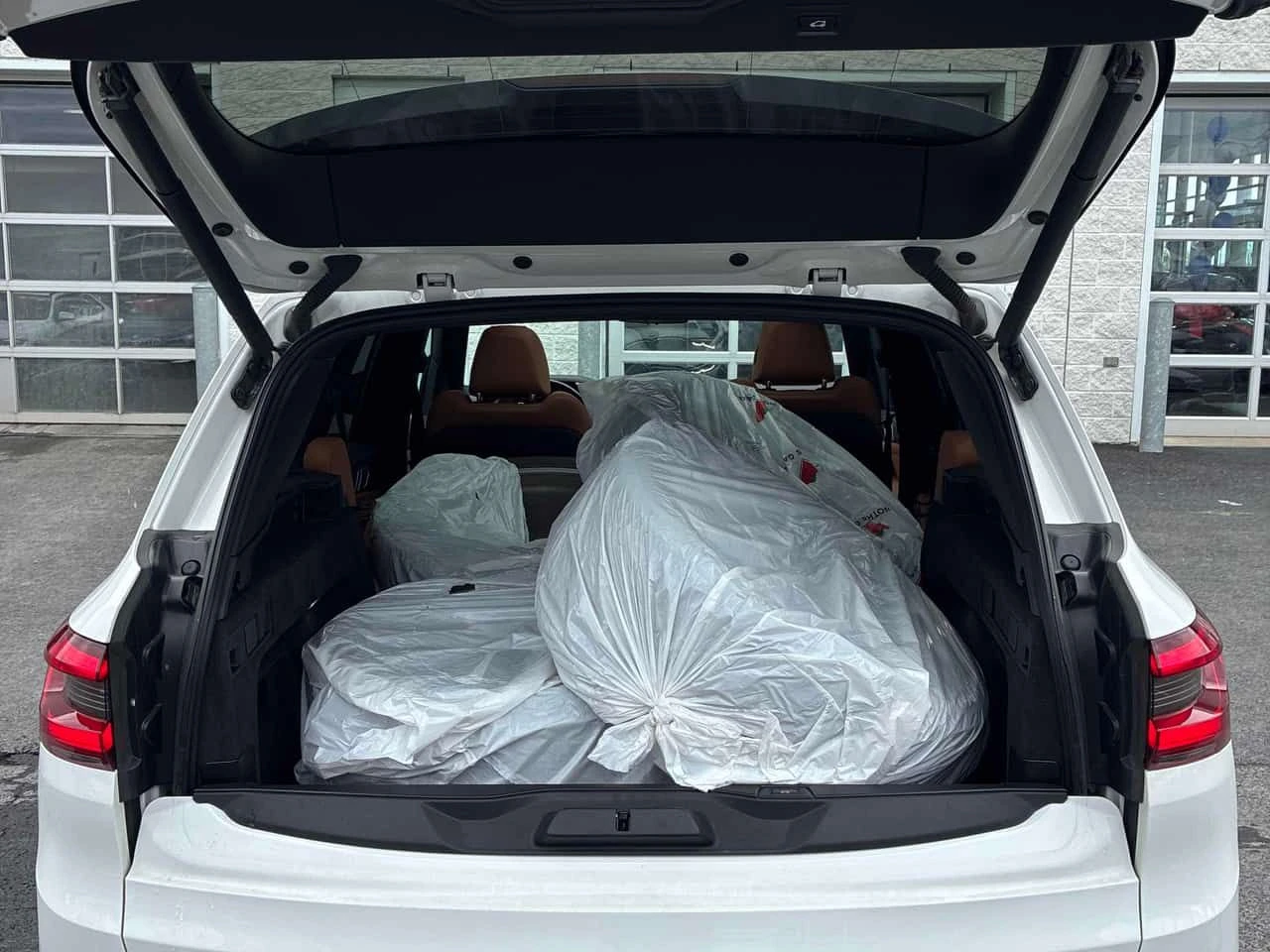 BMW X5  xDrive40i | ПАНОРАМА | ПОДГРЕВИ | LED | АВТОКРЕДИ, снимка 12 - Автомобили и джипове - 54699499