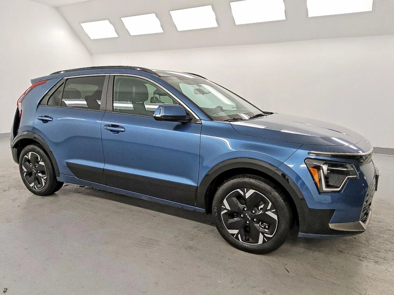 Kia Niro 0.0l Ev Wind, снимка 4 - Автомобили и джипове - 54903169