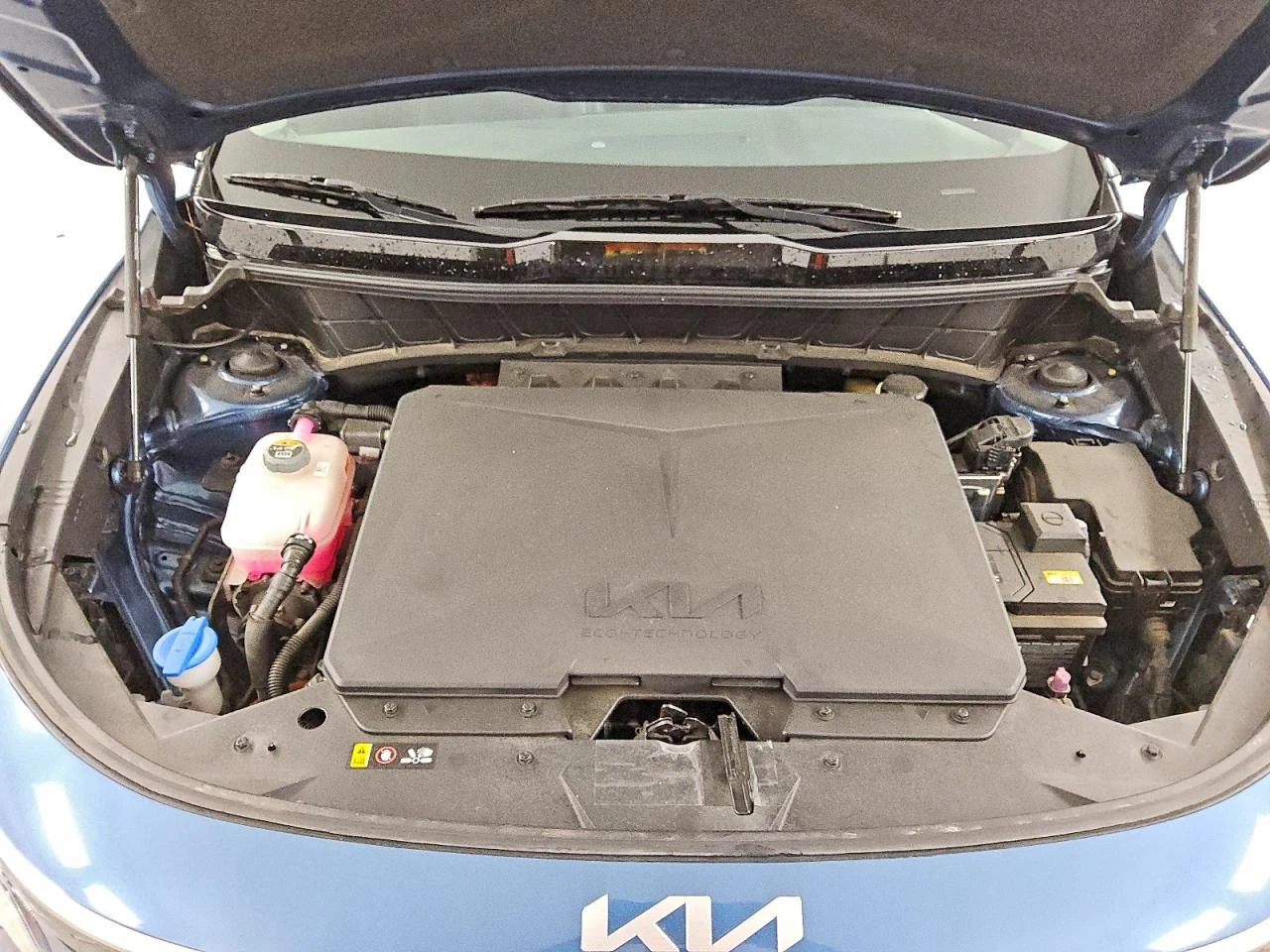 Kia Niro 0.0l Ev Wind, снимка 11 - Автомобили и джипове - 54903169