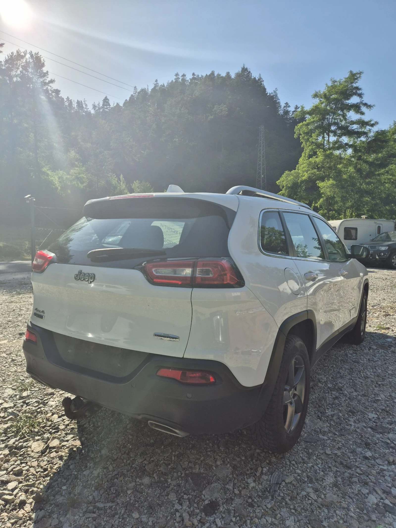 Jeep Cherokee, снимка 7 - Автомобили и джипове - 55102622