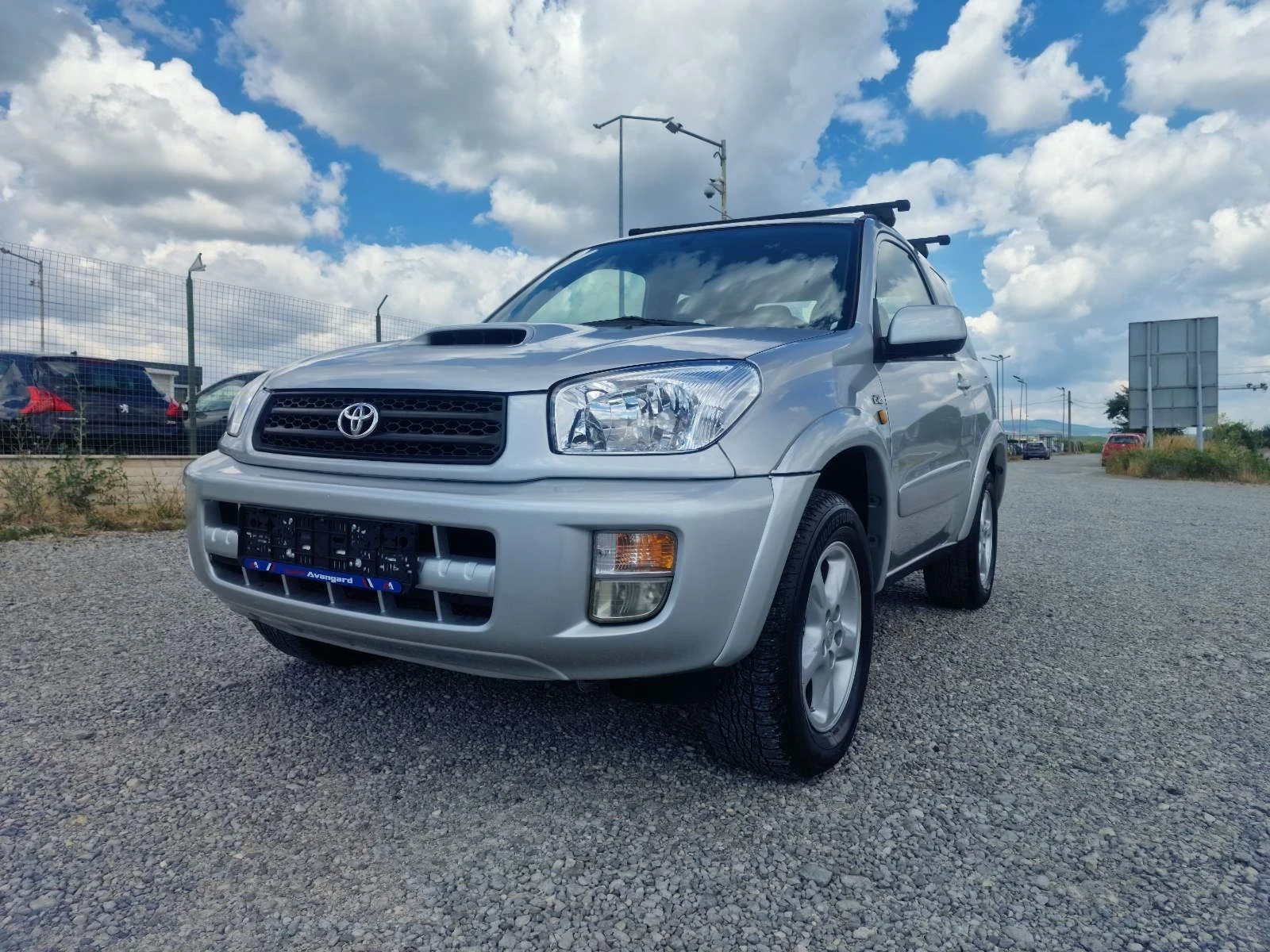 Toyota Rav4 2.0 D4D Дизел ГАЗ , снимка 2 - Автомобили и джипове - 55284819