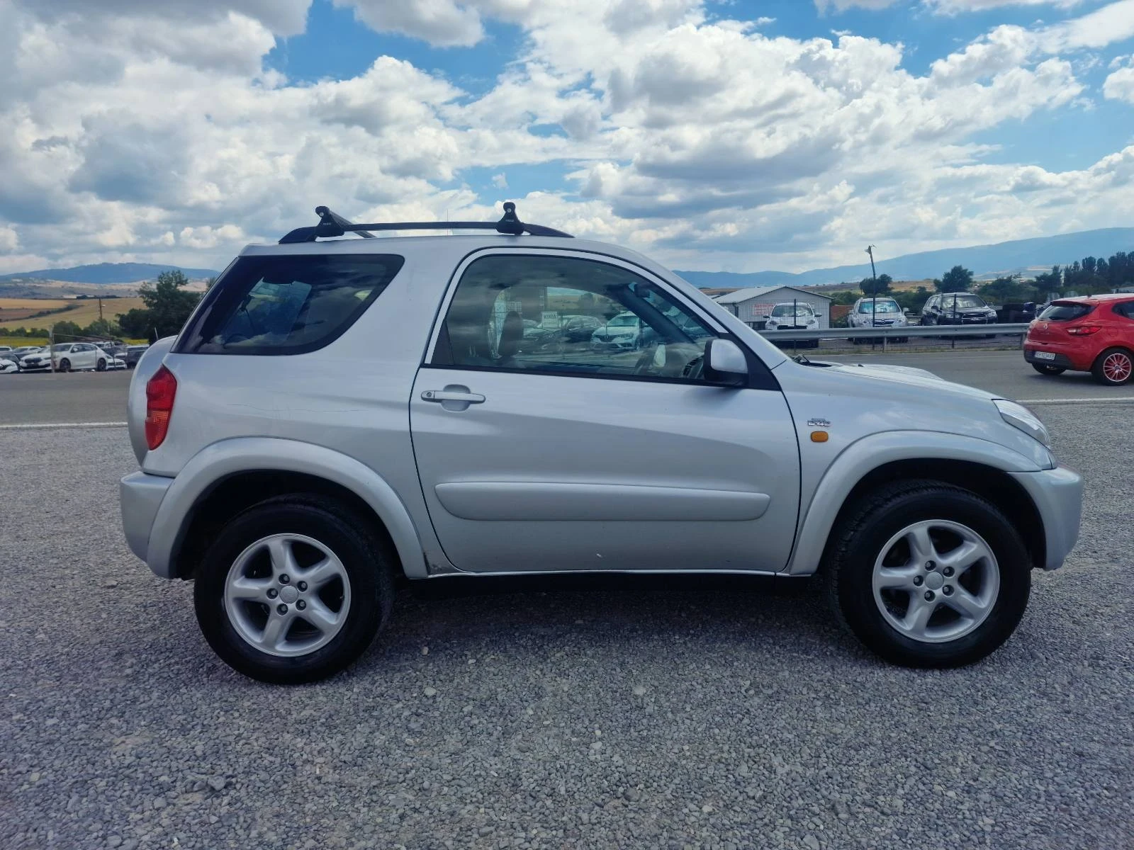 Toyota Rav4 2.0 D4D Дизел ГАЗ , снимка 5 - Автомобили и джипове - 55284819
