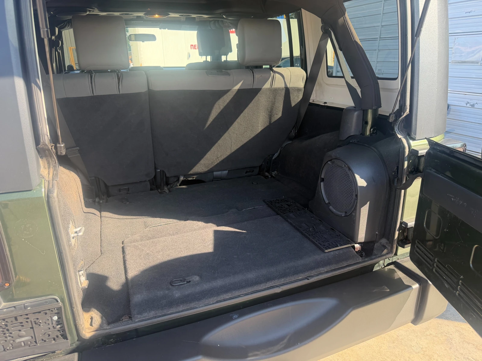 Jeep Wrangler 3.8, снимка 10 - Автомобили и джипове - 55659565