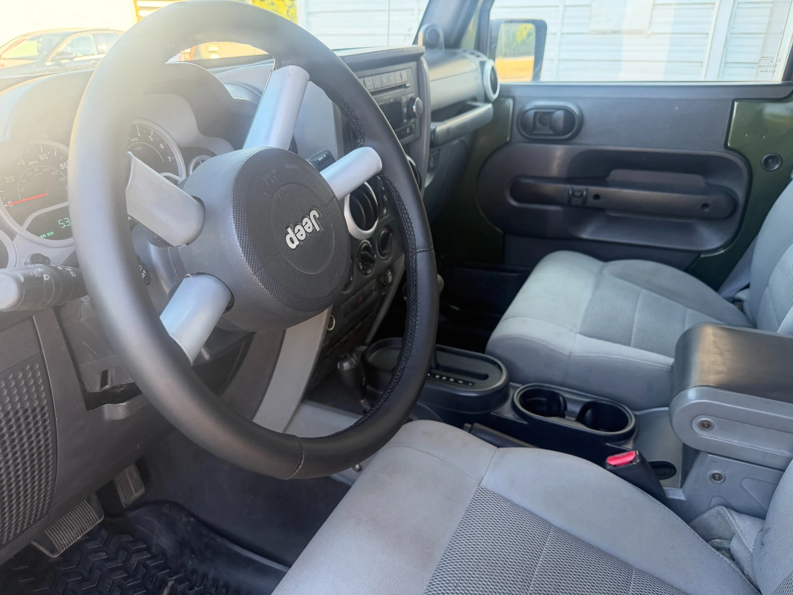 Jeep Wrangler 3.8, снимка 8 - Автомобили и джипове - 55659565
