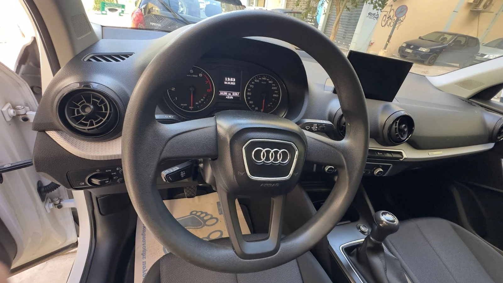 Audi Q2 TFSI, снимка 12 - Автомобили и джипове - 55779495