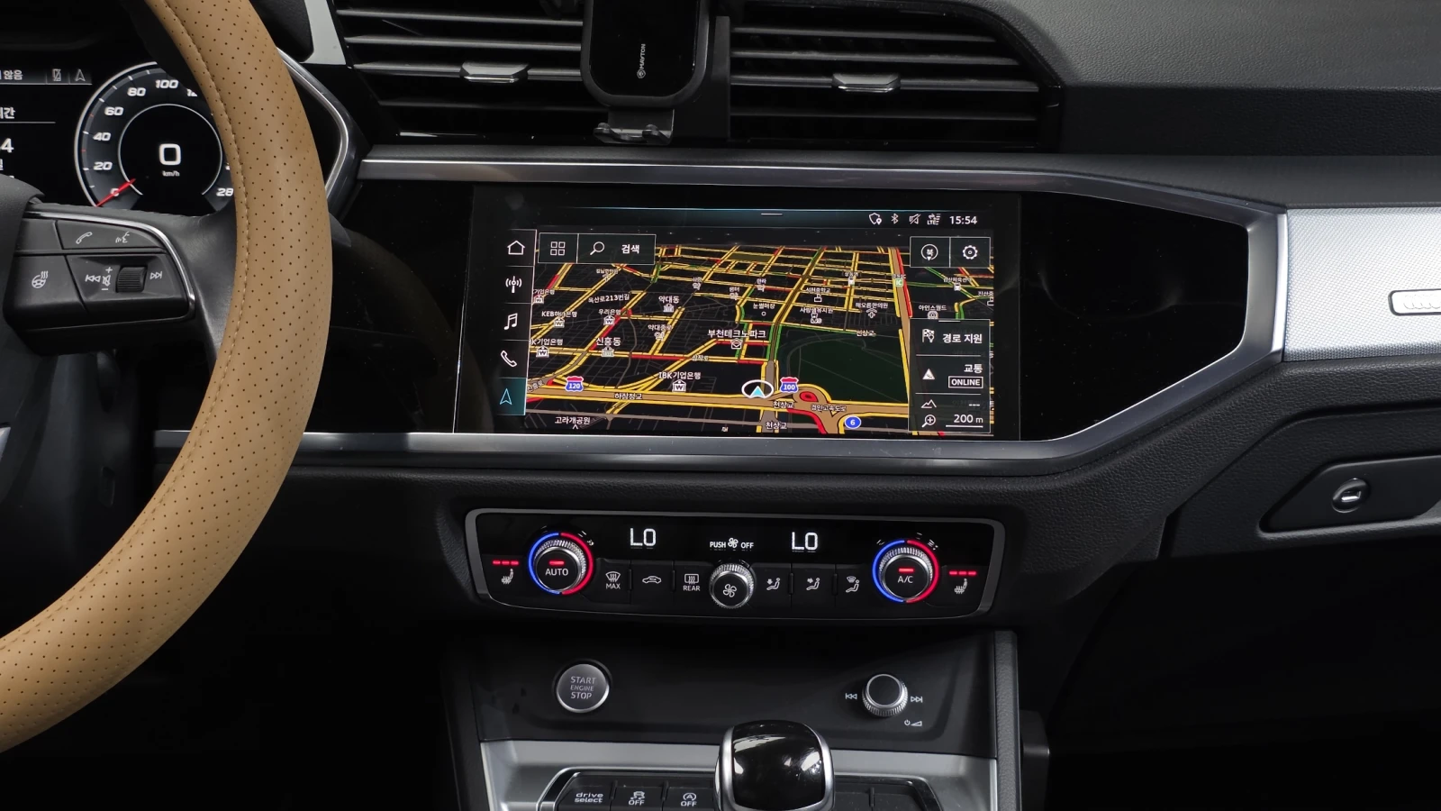 Audi Q3 35 TDI* BLIND SPOT* ЕЛ. БАГАЖНИК* ЛЮК* КРАЙНА ЦЕНА, снимка 14 - Автомобили и джипове - 55984070