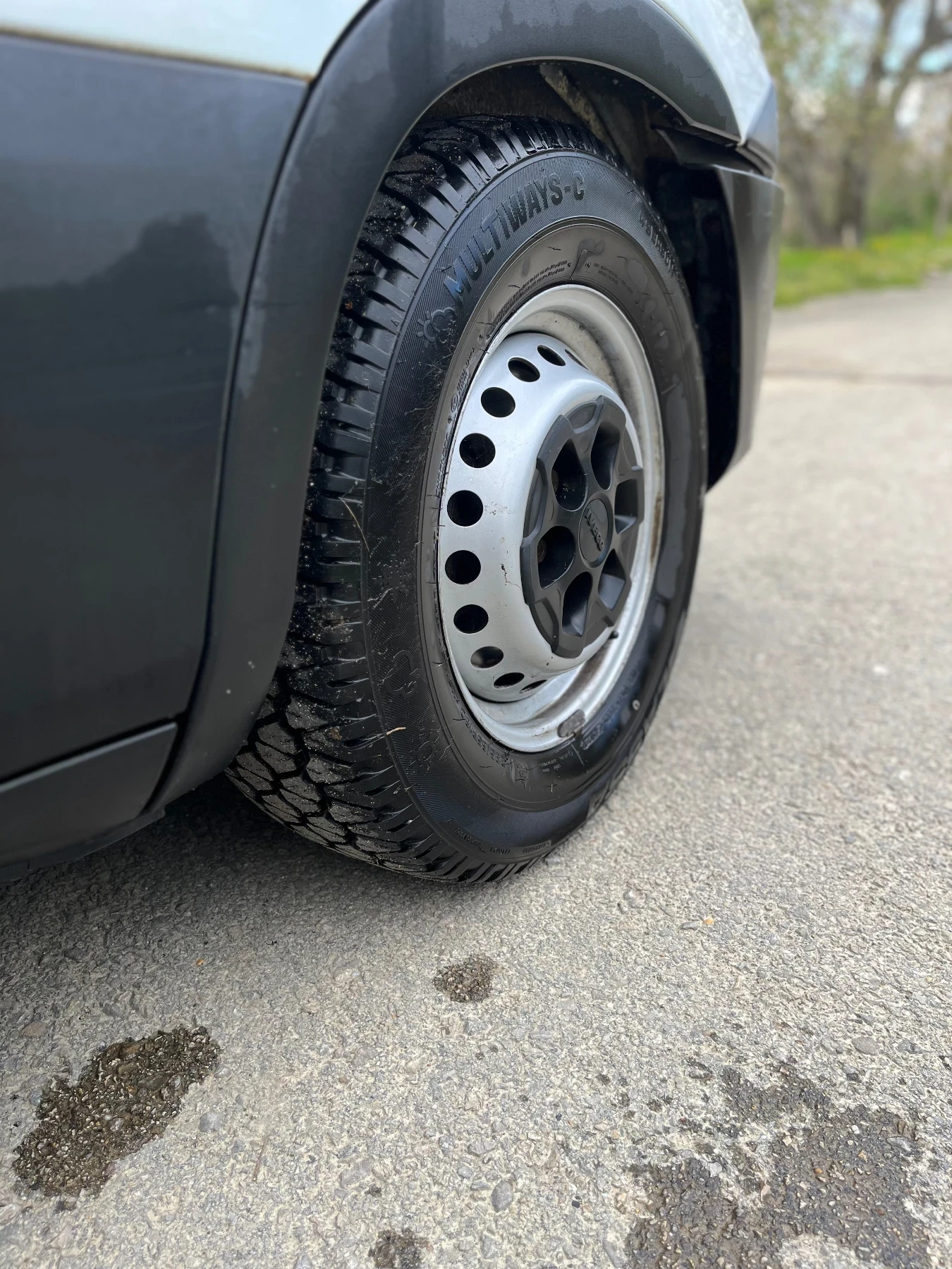 Iveco Daily, снимка 9 - Бусове и автобуси - 54299609