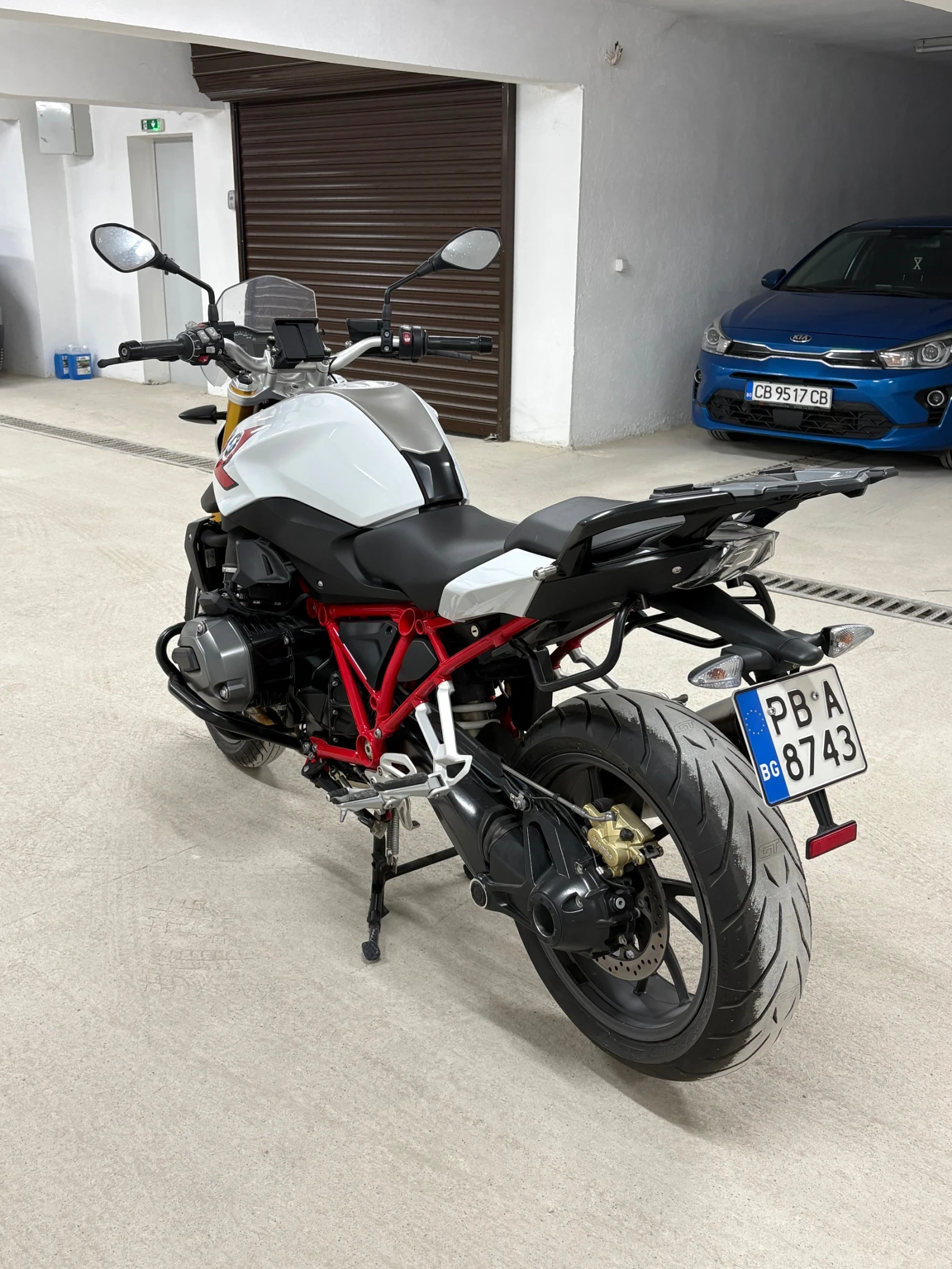BMW R 1200 R, снимка 8 - Мотоциклети и мототехника - 55975377