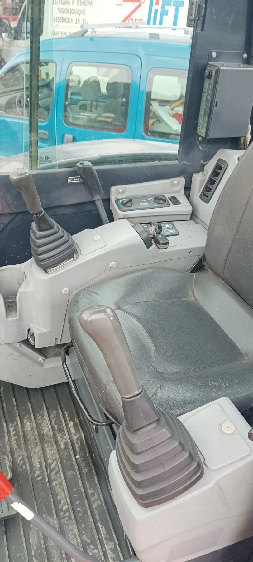  Kubota KX155-5 | Mobile.bg   13