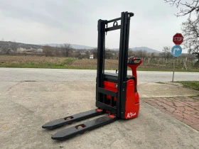 Мотокар Linde Стакер L12, снимка 2