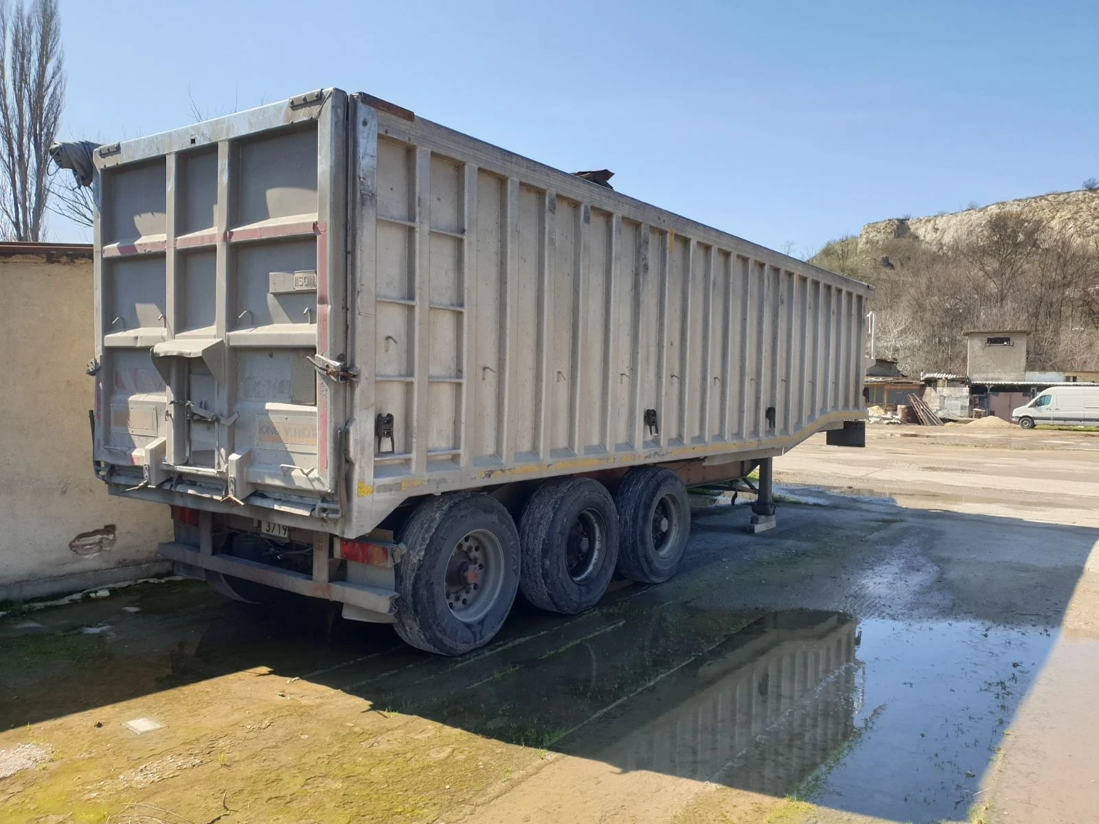  Wielton   | Mobile.bg   4