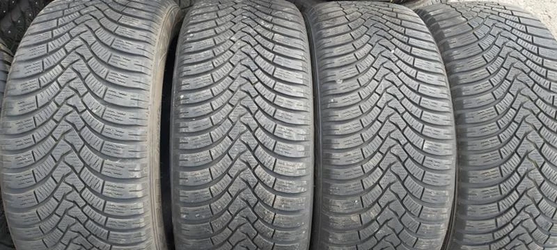 Гуми Зимни 245/50R18, снимка 1 - Гуми и джанти - 30918788