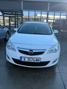 Opel Astra 1.3CDTI 95кс, снимка 12