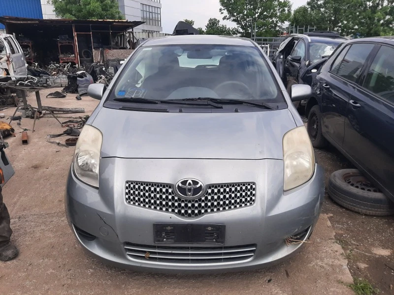 Toyota Yaris 1.0i тип 1 KR FE, снимка 1 - Автомобили и джипове - 40898585