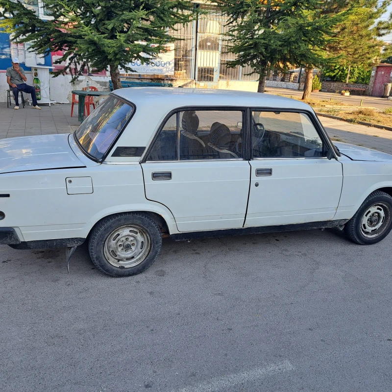 Lada 2105, снимка 3 - Автомобили и джипове - 47367922