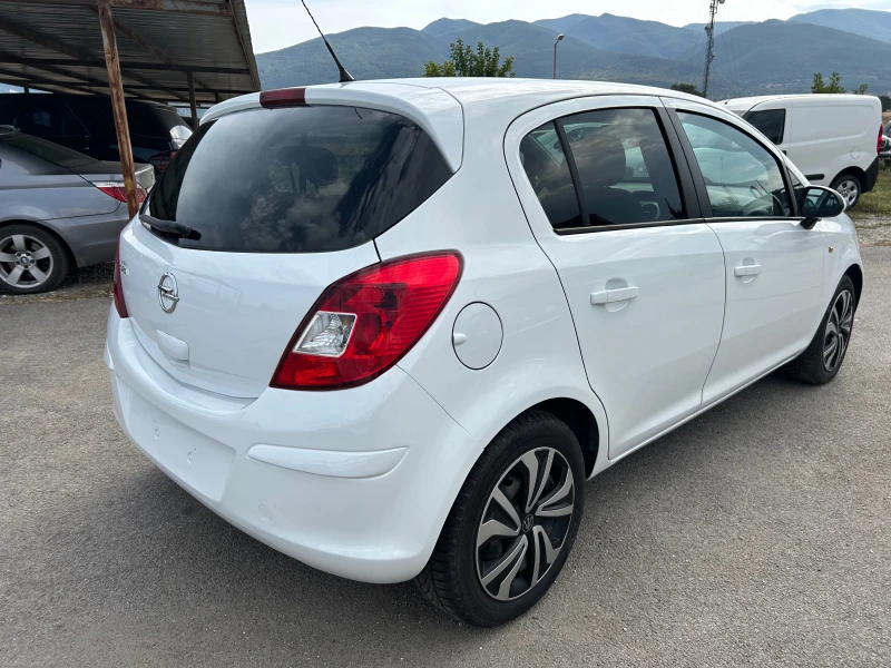 Opel Corsa 1.2i 85k.c., снимка 8 - Автомобили и джипове - 47120989