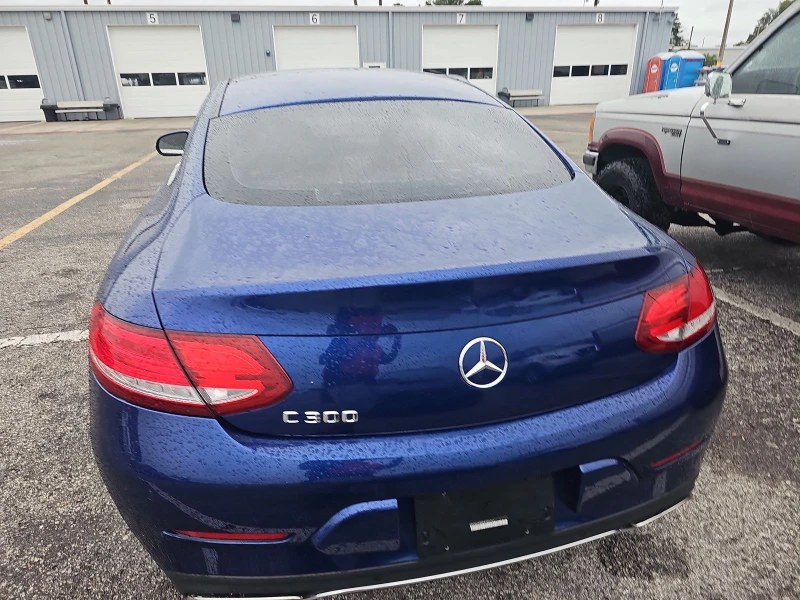 Mercedes-Benz C 300 Coupe* Burmester* FULL LED* Ambient* Подгреви, снимка 5 - Автомобили и джипове - 47501287