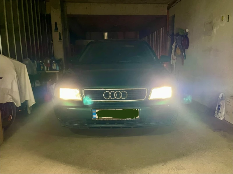 Audi A4, снимка 13 - Автомобили и джипове - 48051392