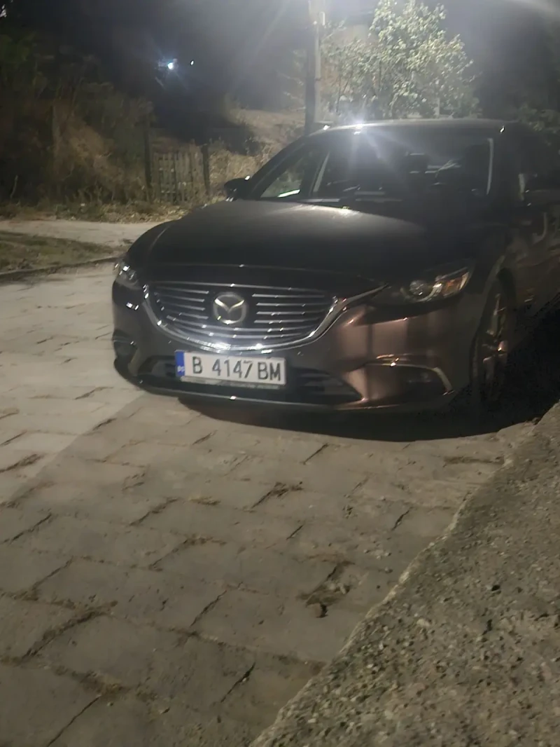 Mazda 6 Skyaktive, снимка 11 - Автомобили и джипове - 48103163