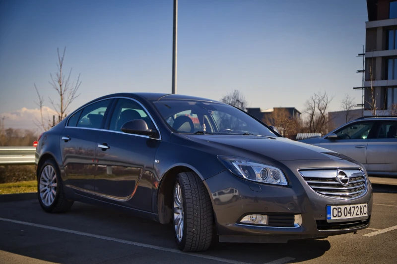 Opel Insignia 1.8, снимка 7 - Автомобили и джипове - 48924318