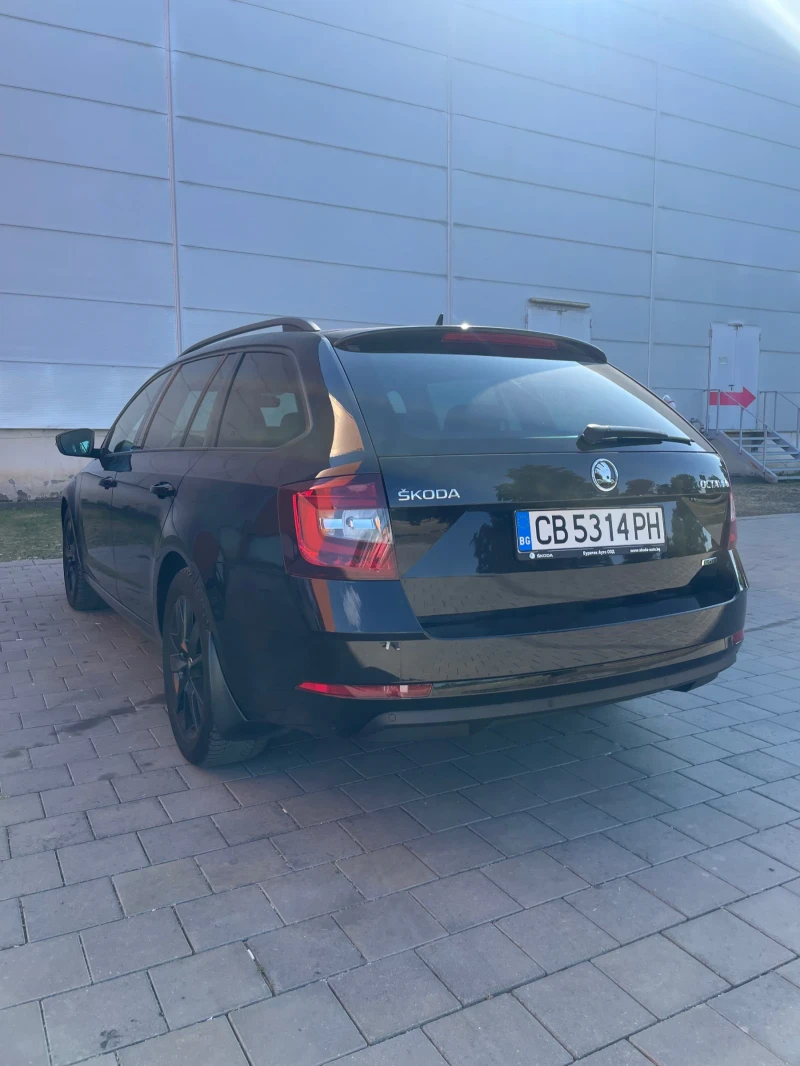 Skoda Octavia 1.5 G-Tec, DSG-7, Гаранционна, снимка 2 - Автомобили и джипове - 49032693