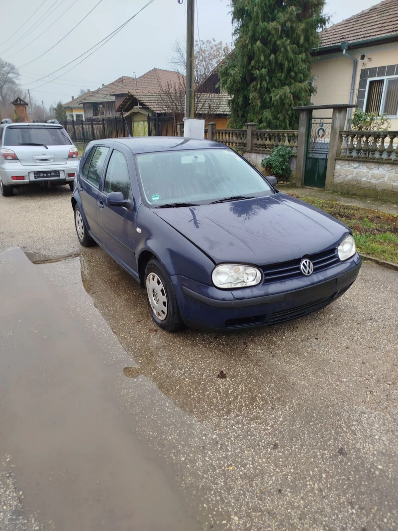 VW Golf 1.4 75 кс, снимка 1 - Автомобили и джипове - 49039053