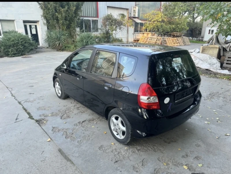 Honda Jazz, снимка 2 - Автомобили и джипове - 49301799