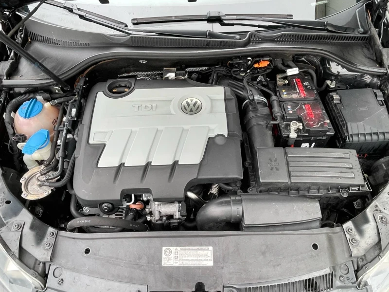 VW Golf 2.0tdi 110к.с* DSG* Highline* UNIKAT* , снимка 17 - Автомобили и джипове - 50307623