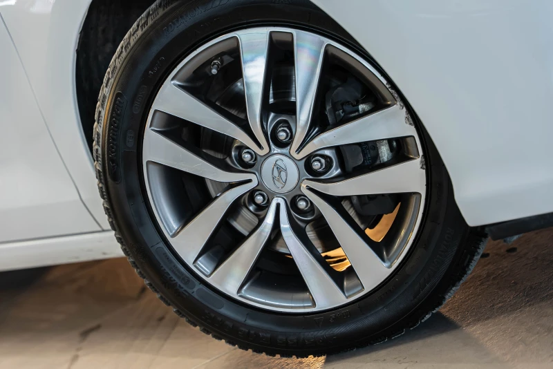 Hyundai I30 1.6 CRDi, снимка 7 - Автомобили и джипове - 51505692