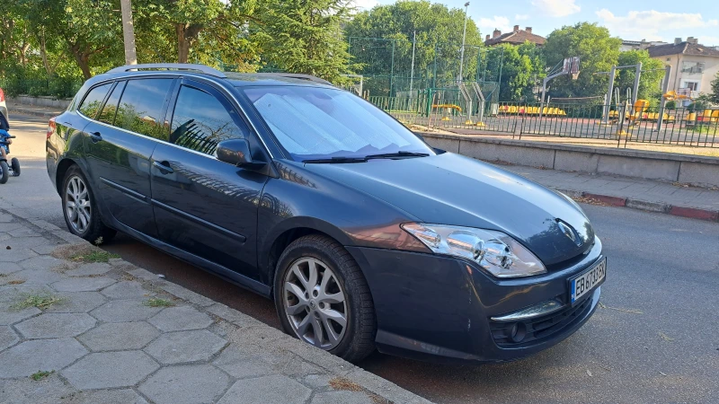 Renault Laguna III, снимка 5 - Автомобили и джипове - 52381077
