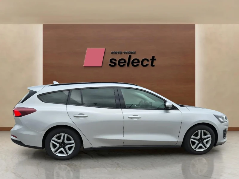 Ford Focus 1.0 EcoBoost, снимка 4 - Автомобили и джипове - 51897682
