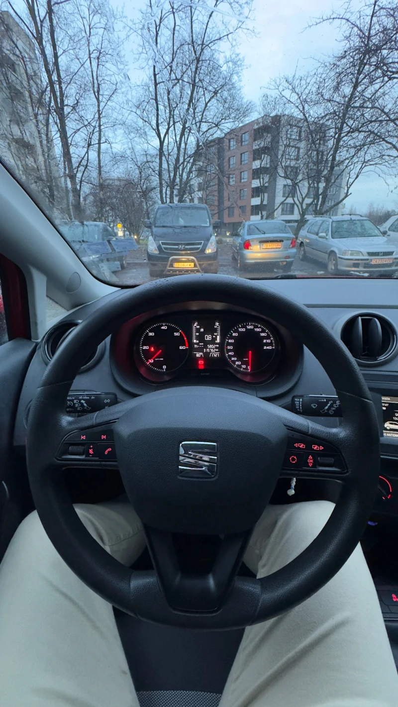 Seat Ibiza, снимка 12 - Автомобили и джипове - 53274639