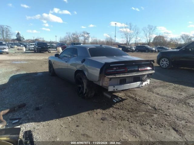 Dodge Challenger, снимка 3 - Автомобили и джипове - 48784373