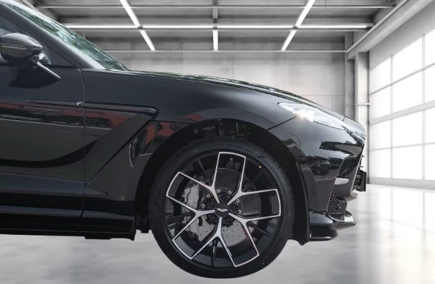 Aston Martin DBX 707 = Black Pack = Гаранция - изображение 6