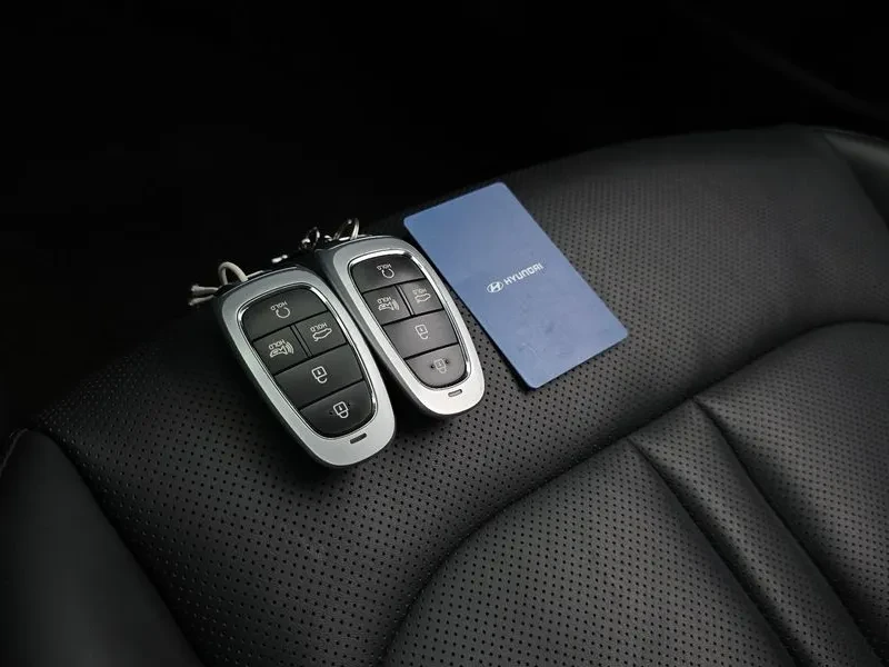 Hyundai Sonata 2.0 Premium, снимка 17 - Автомобили и джипове - 55785057