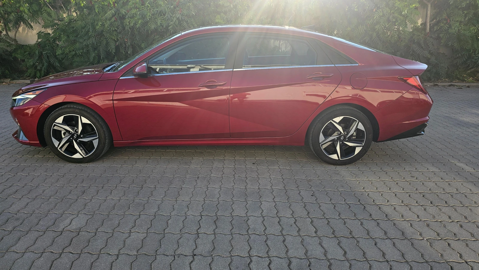 Hyundai Elantra SEL CN7 2.0 MPI - изображение 2