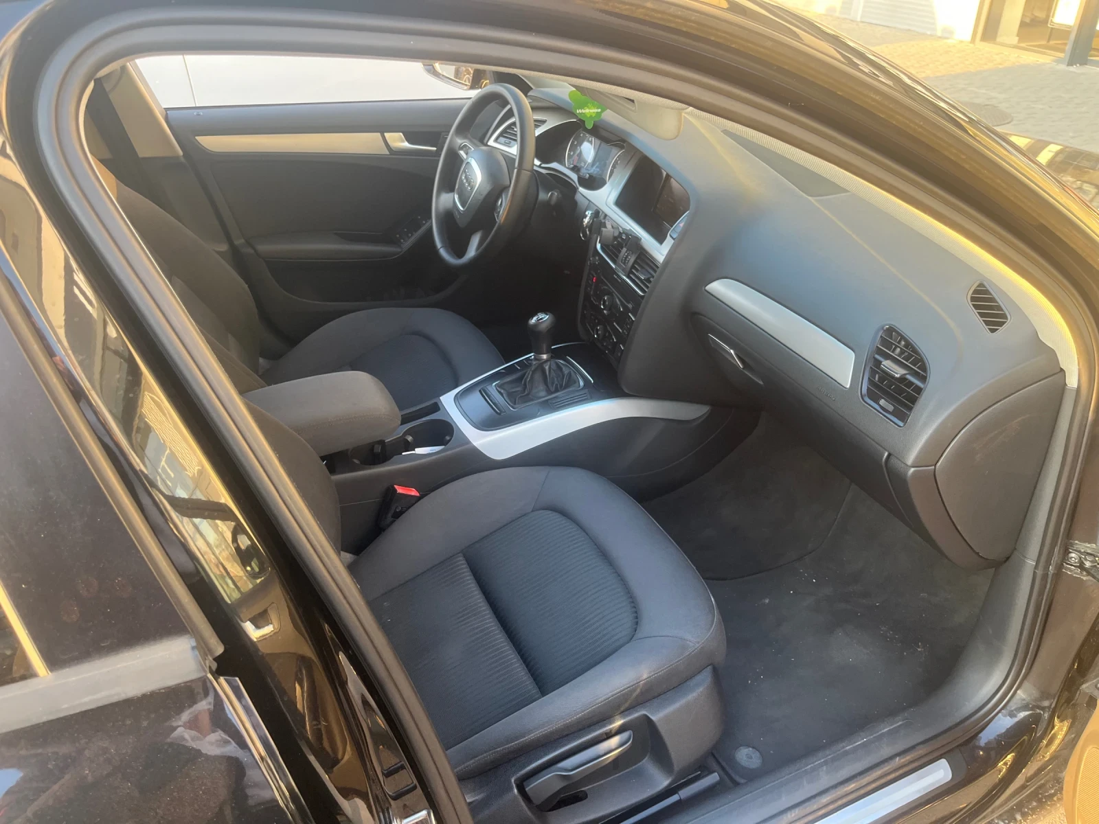 Audi A4 1, 8 TFSI | Mobile.bg — изображение 12