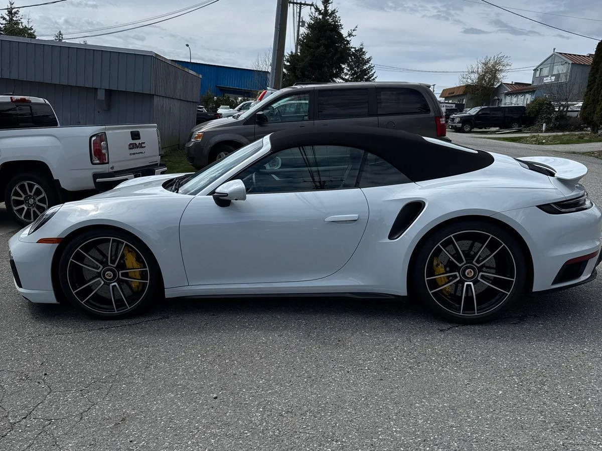 Porsche 911 TURBO S CARFAX АВТО КРЕДИТ  - изображение 3
