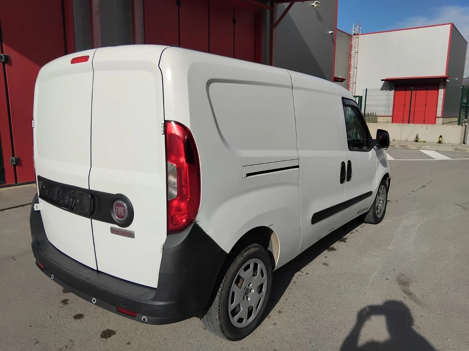 Fiat Doblo 1.6 D МАКСИ БАЗА 2+ 1 МЕСТА - изображение 10