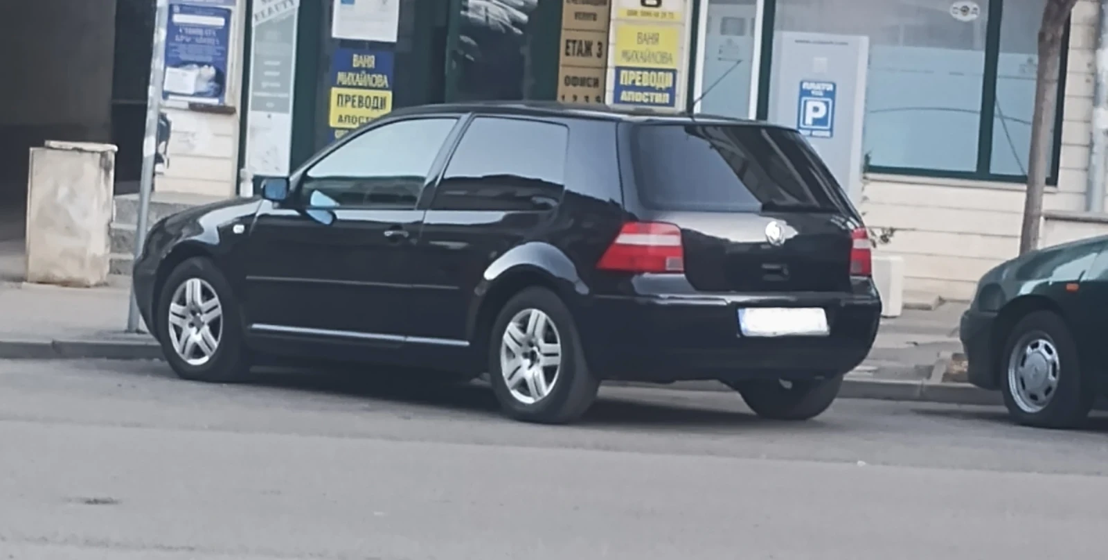 VW Golf Golf 4 1.6 SR Газов инж. - изображение 4