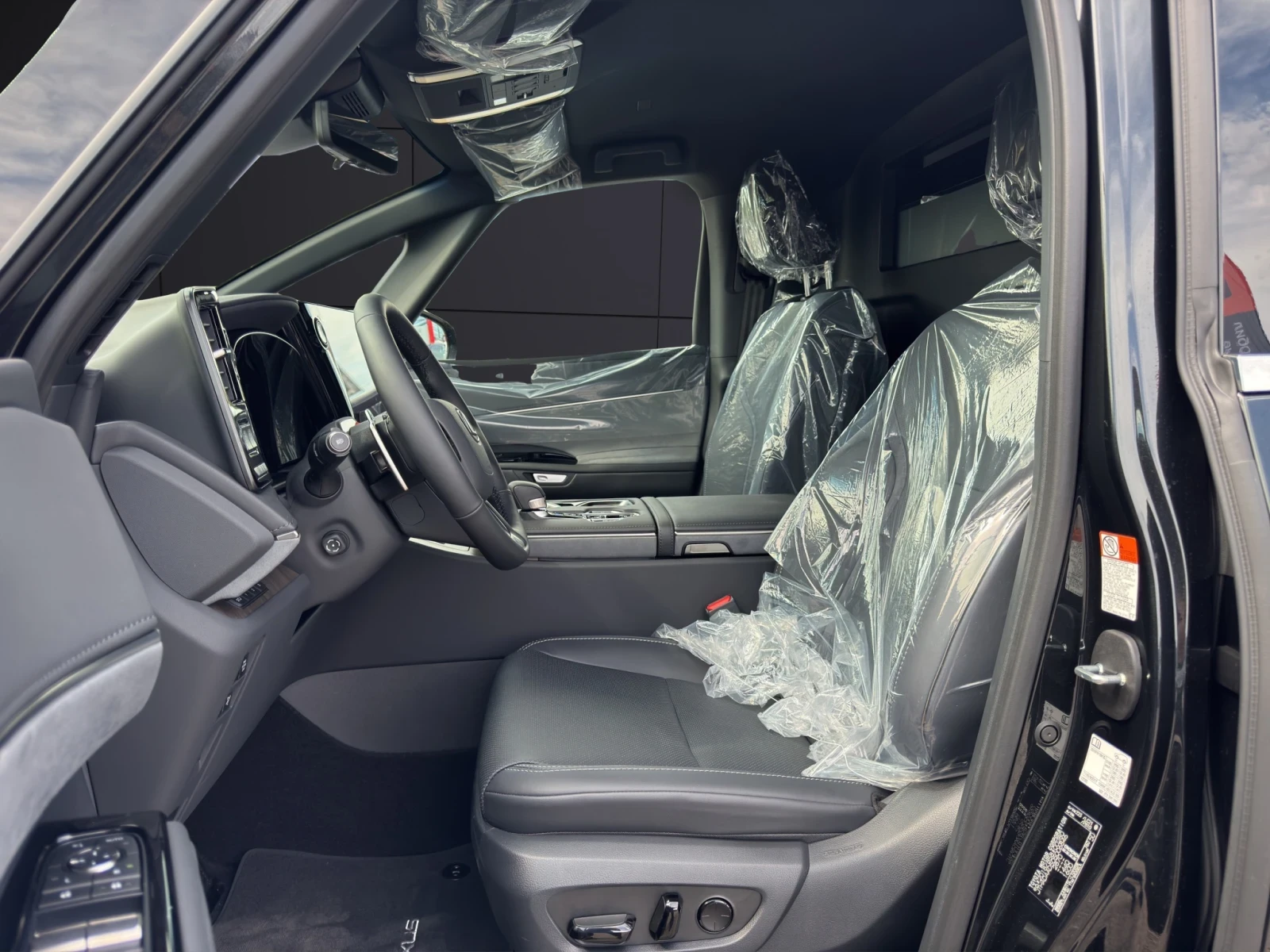 Lexus LM 350h* LUXURY* 4SEATS* FIRSTCLASS* TV* 360* KEYLESS - изображение 7