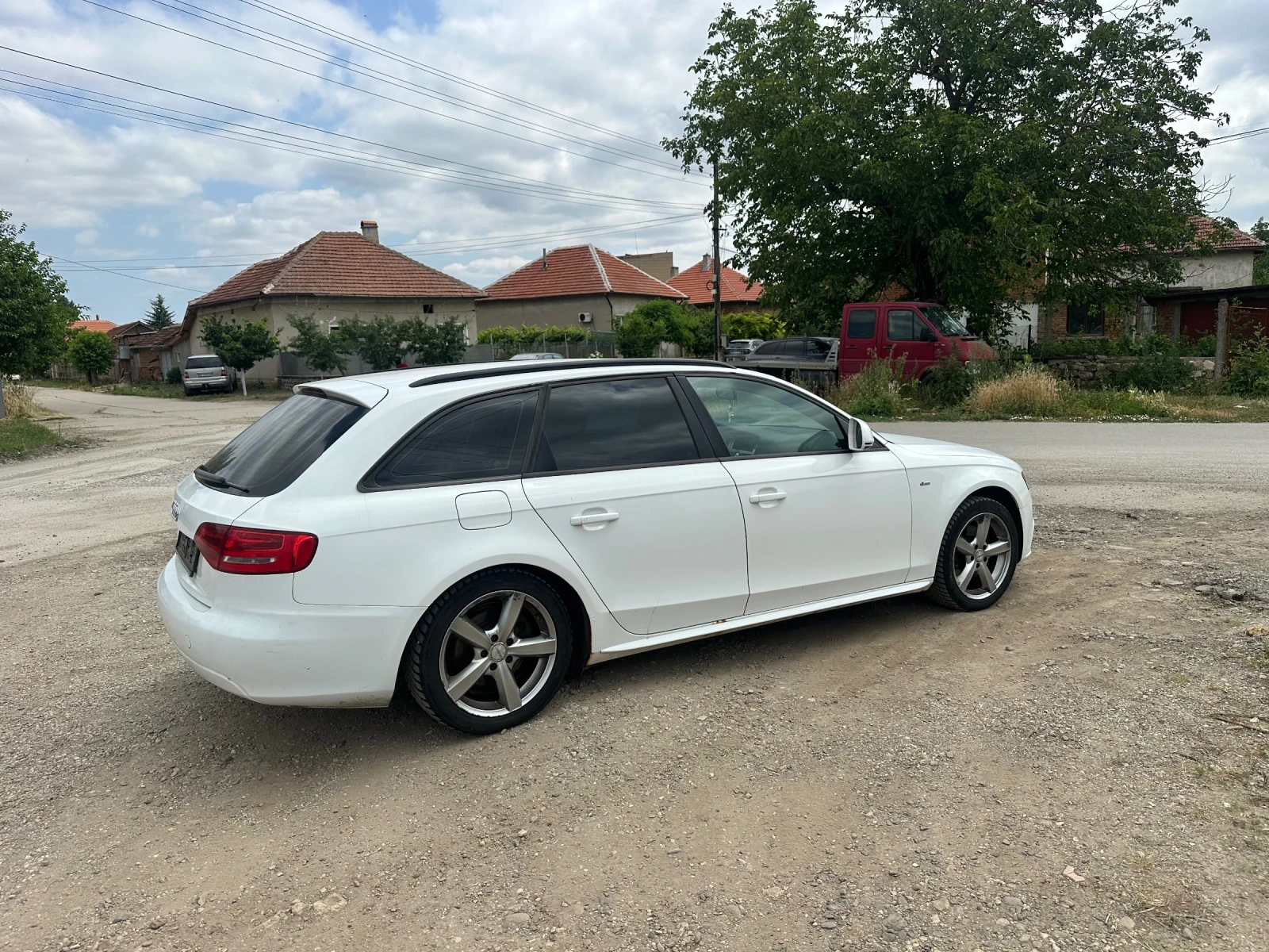 Audi A4 1.8TFSI 160 kc Sline - изображение 3