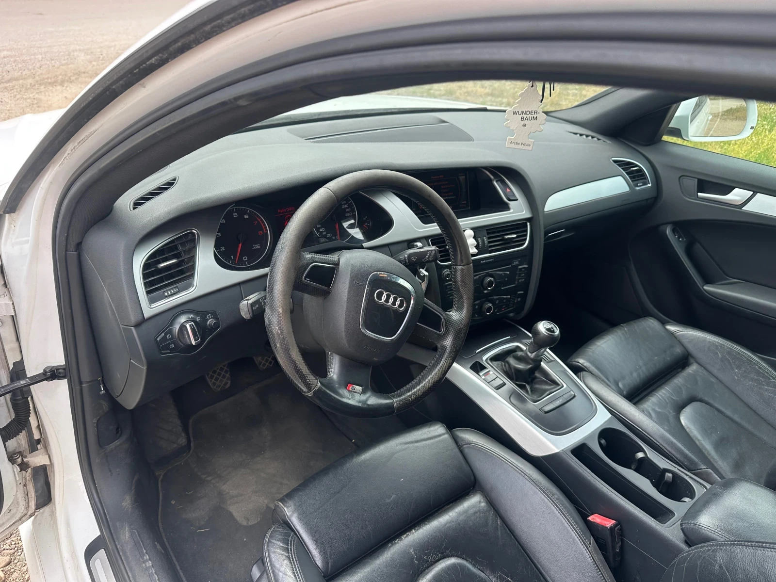 Audi A4 1.8TFSI 160 kc Sline - изображение 10