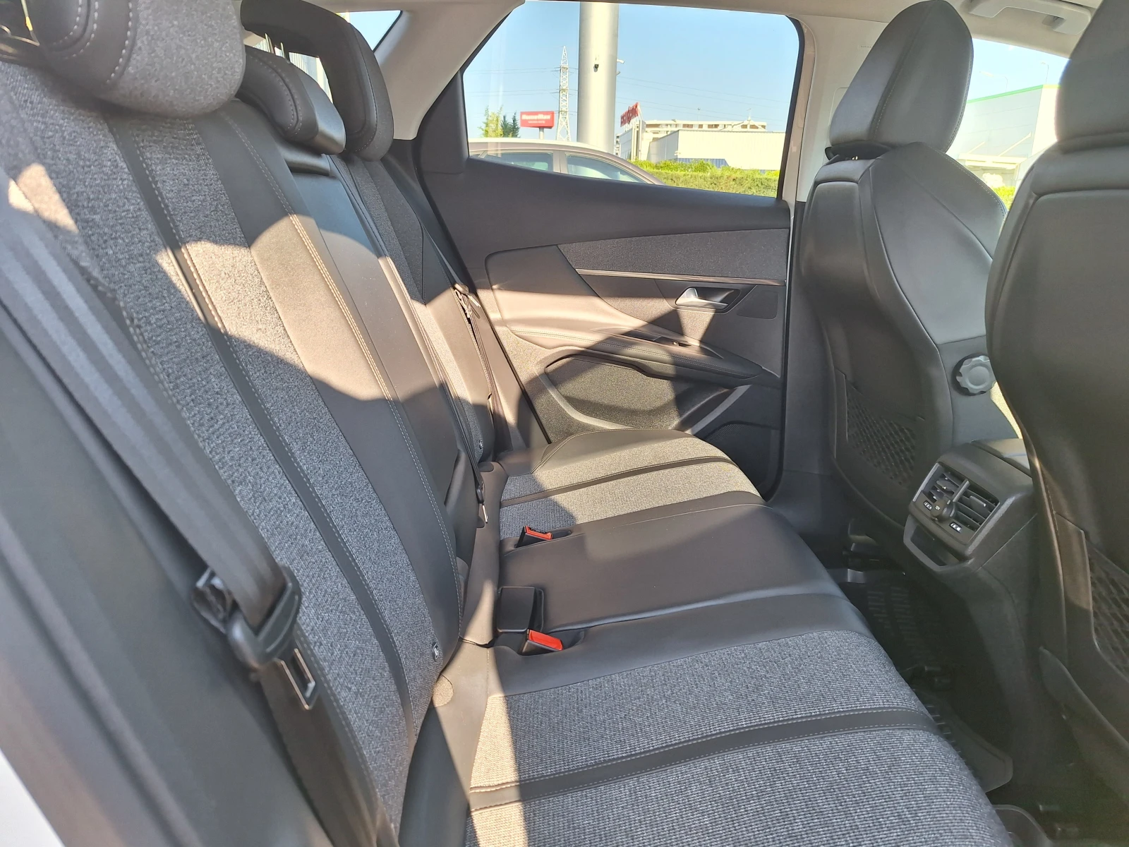 Peugeot 3008 GT | Mobile.bg   11