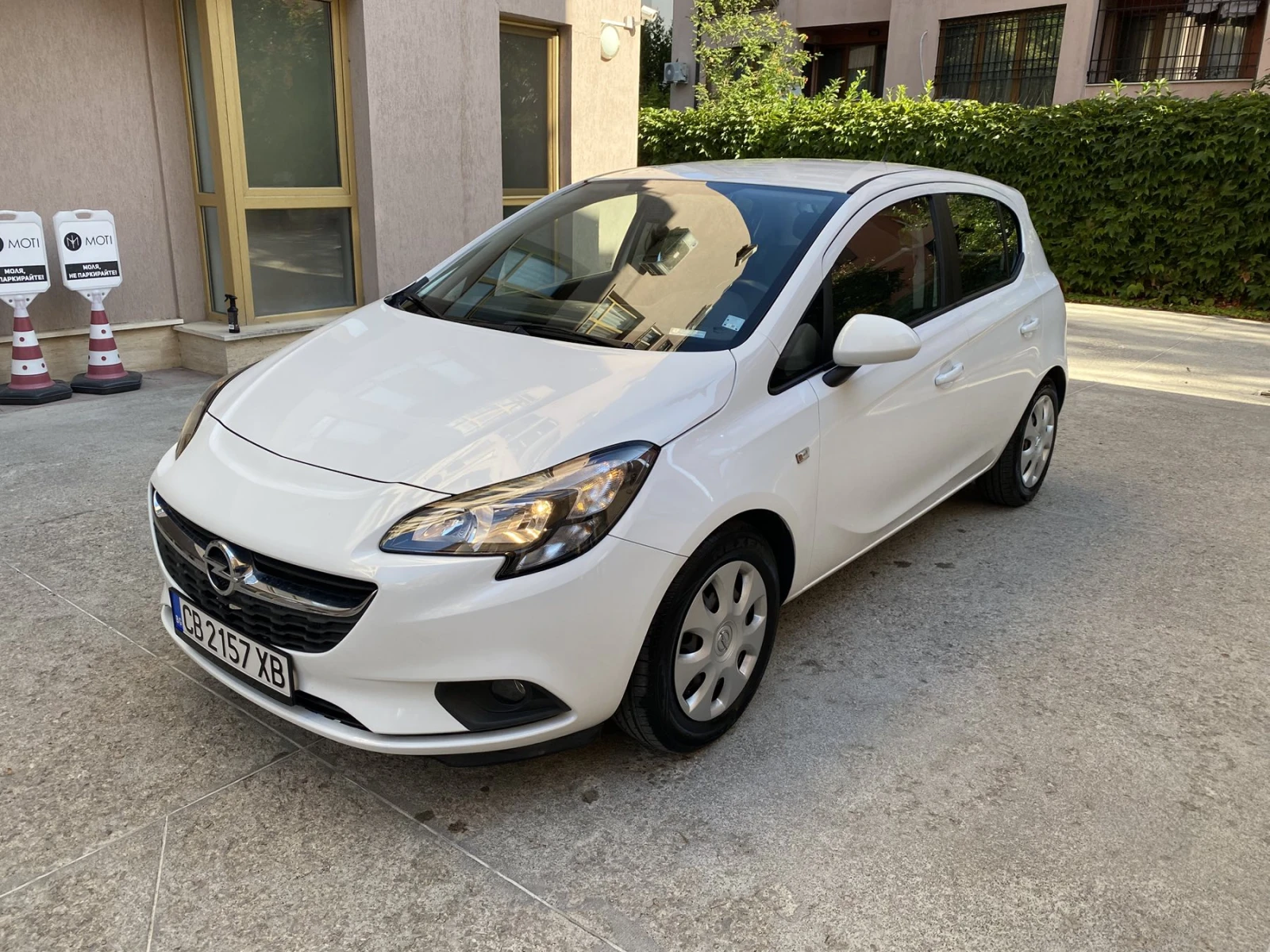 Opel Corsa 1.2i / ENJOY - изображение 7