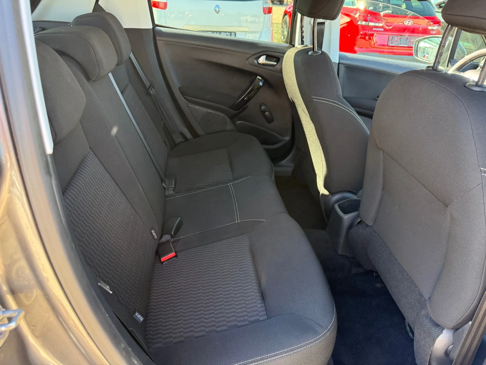 Peugeot 208 1.6d/100hp/NAVI/EVRO6/ - изображение 10