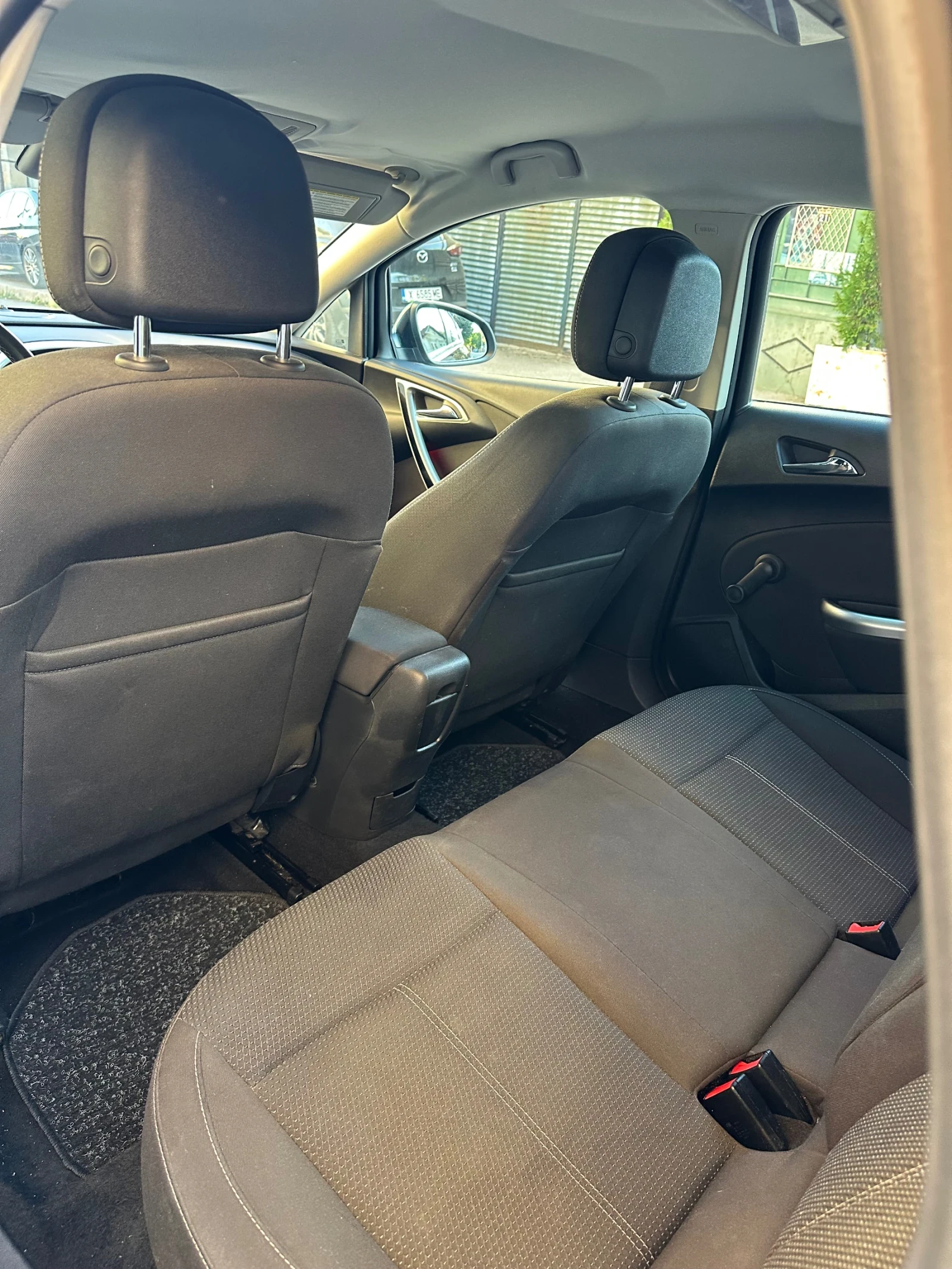 Opel Astra | Mobile.bg — изображение 14