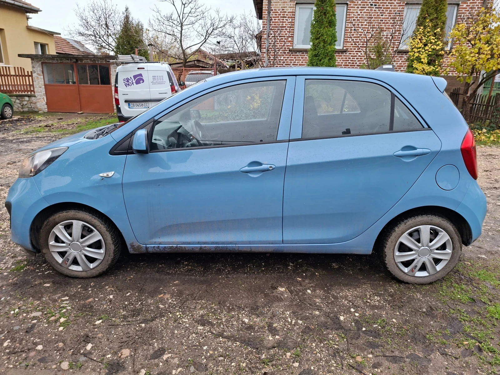 Kia Picanto 1.0i 69кс - изображение 4